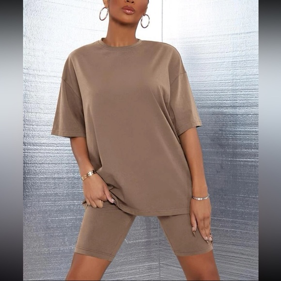 Tan / brown Oversized tee shirt and biker shorts matching set - Picture 2 of 8